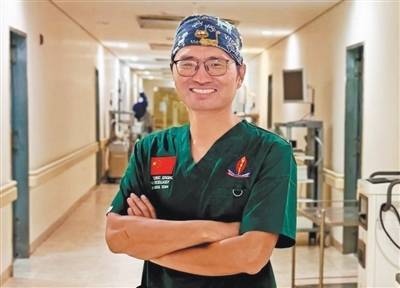 涨停吧 中国援坦桑尼亚医生张军桥救人牺牲 “能帮助别人，他的眼里充满了光”